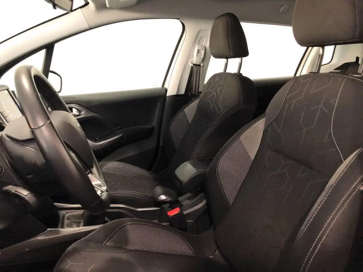 Peugeot 2008 usata a Torino (14)