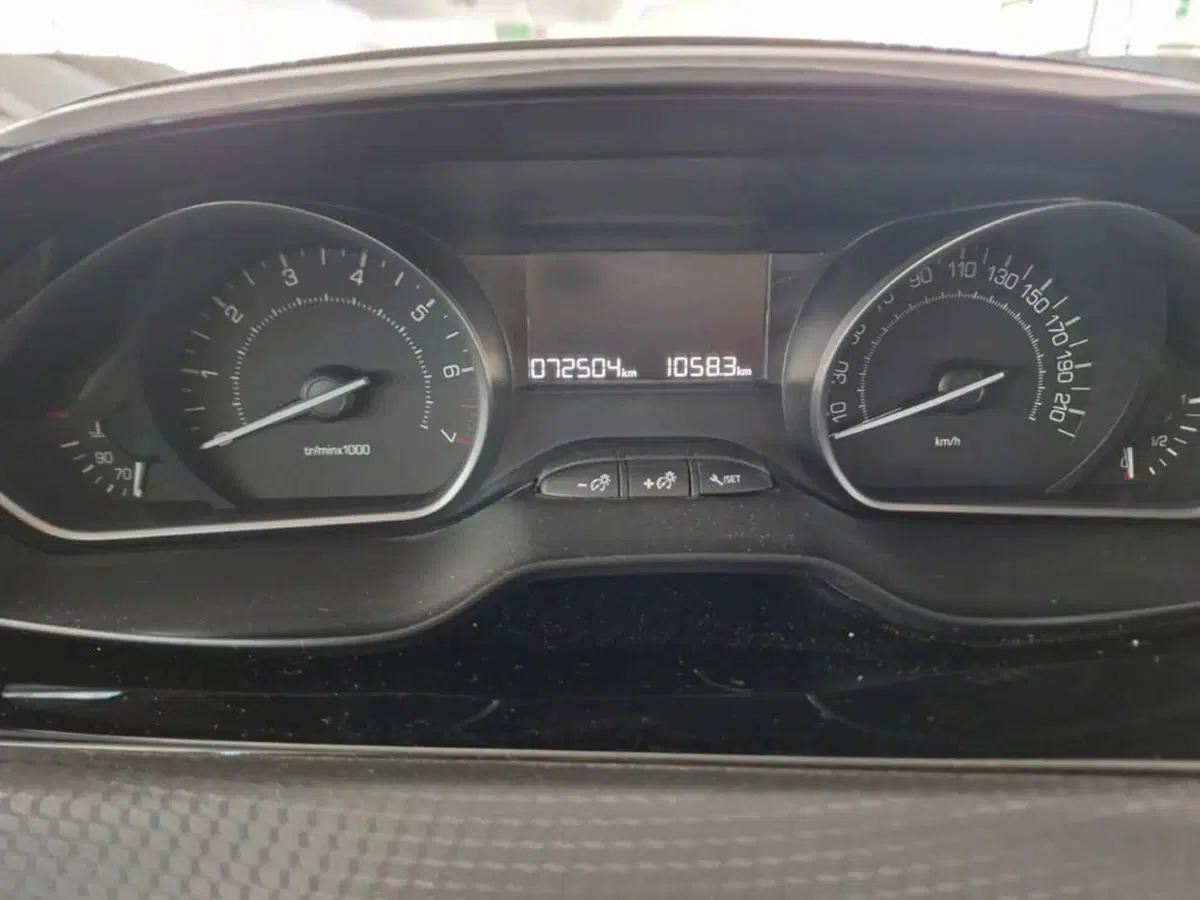 Peugeot 2008 usata a Torino (6)