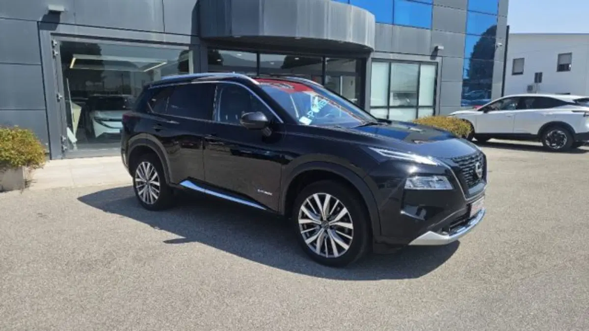 Nissan X-Trail usata a Lucca (2)