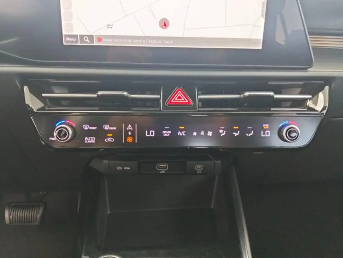 Kia Niro usata a Como (16)