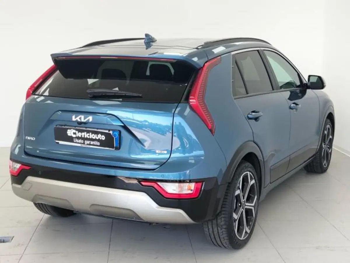 Kia Niro usata a Como (2)