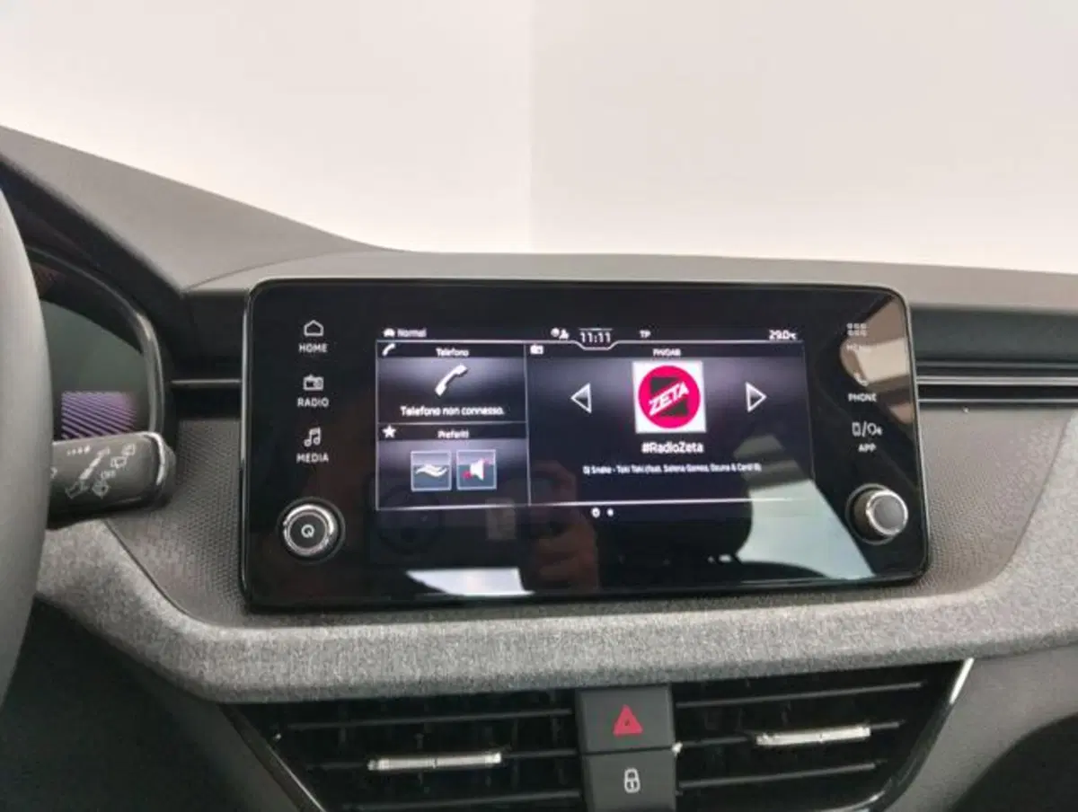 Skoda Kamiq usata a Como (12)