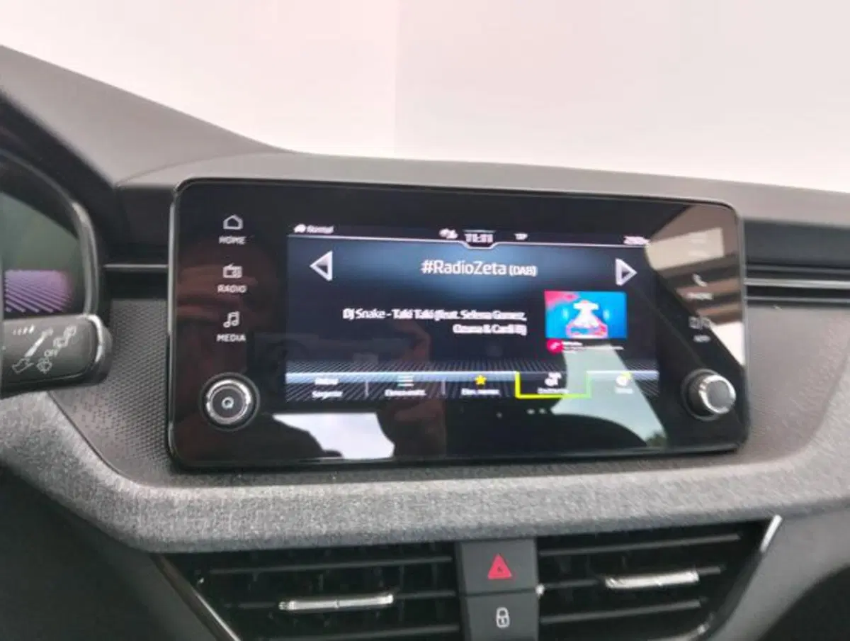 Skoda Kamiq usata a Como (13)