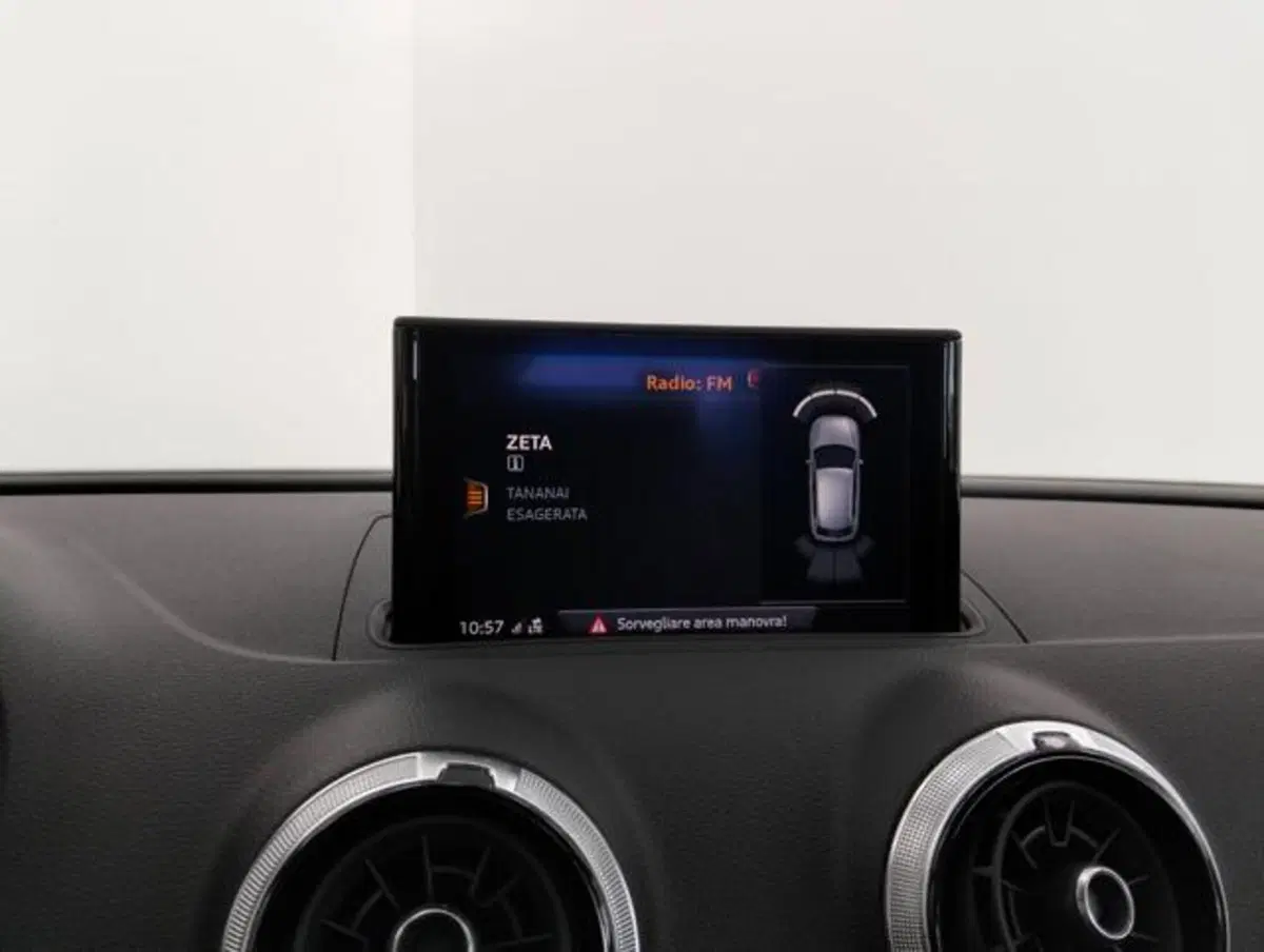 Audi A3 Sportback usata a Como (16)