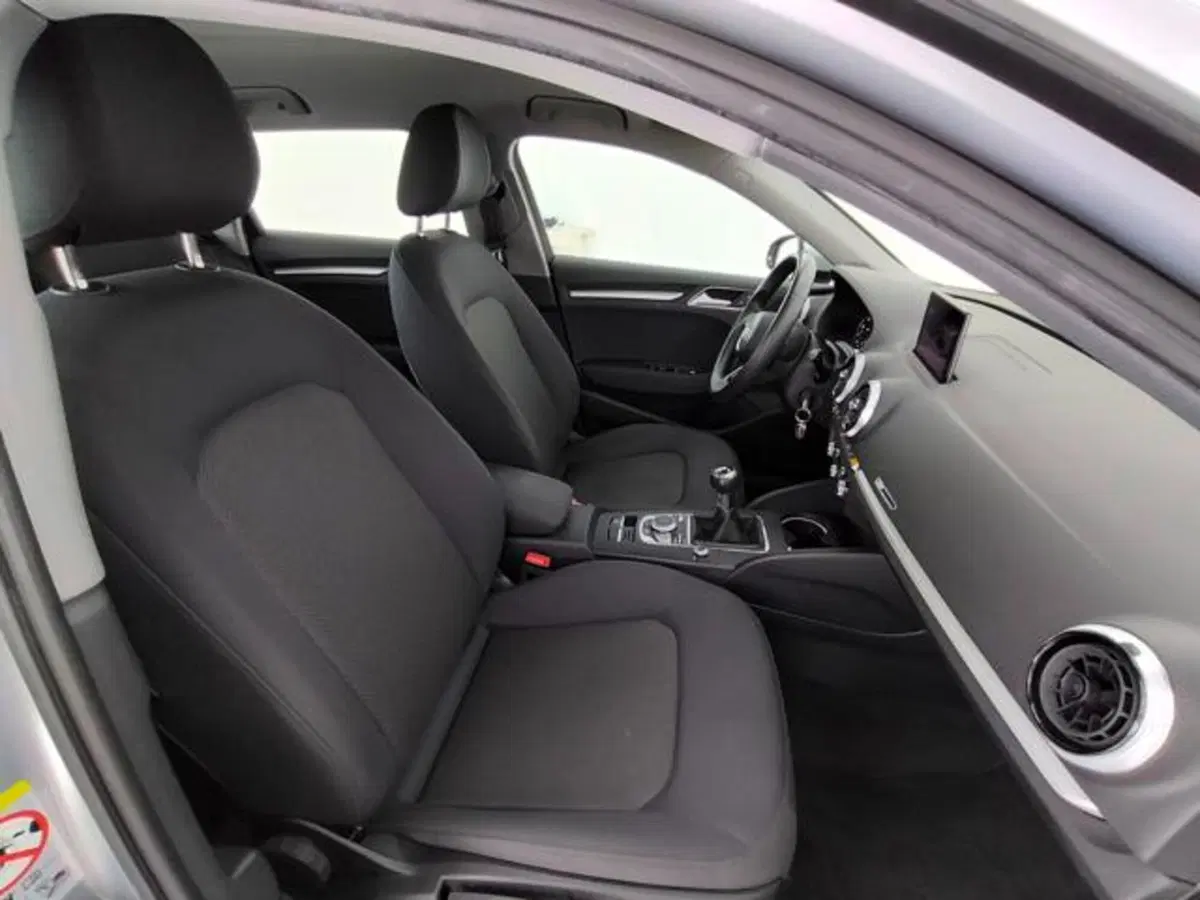 Audi A3 Sportback usata a Como (3)