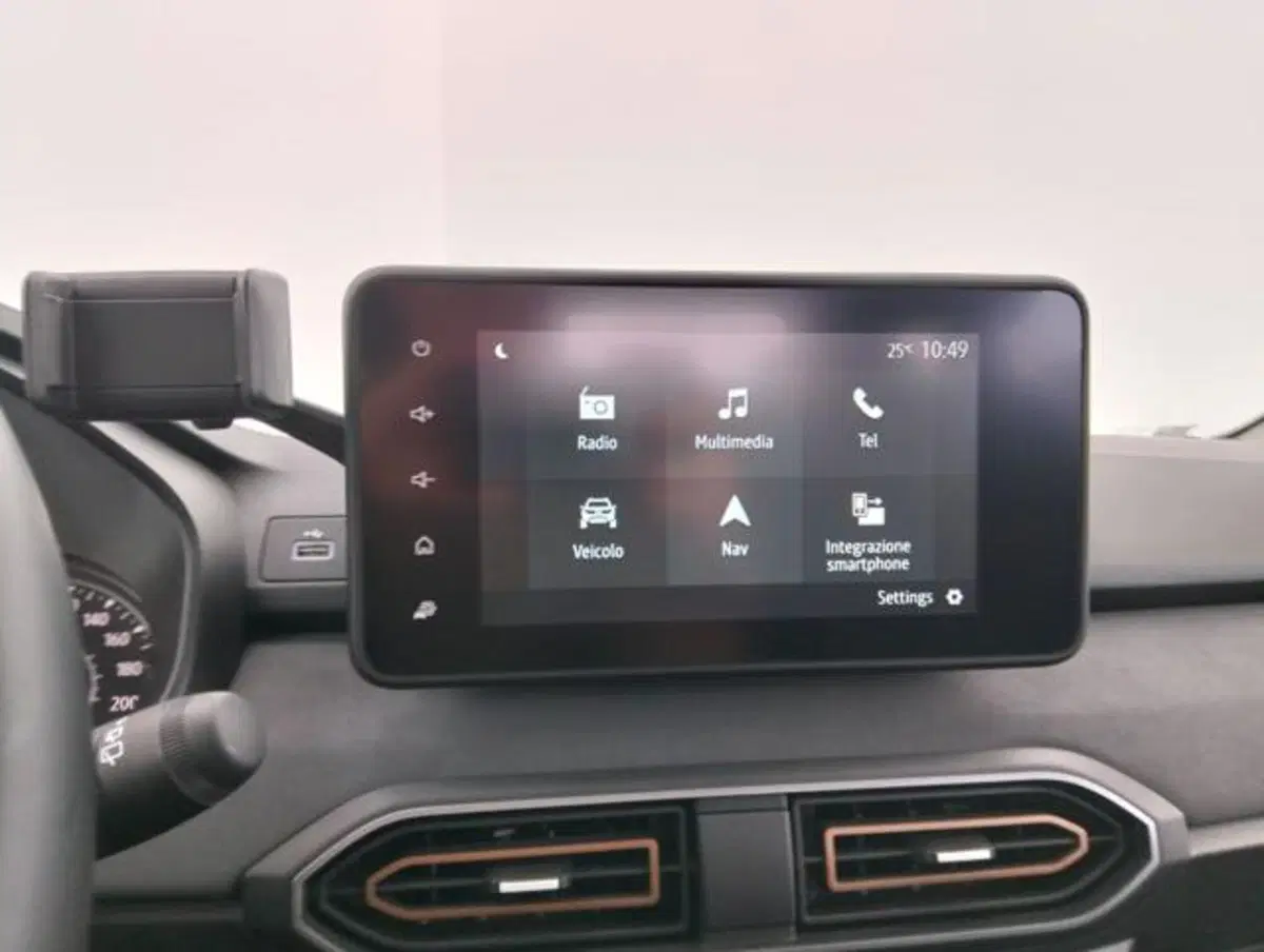Dacia Jogger usata a Como (15)