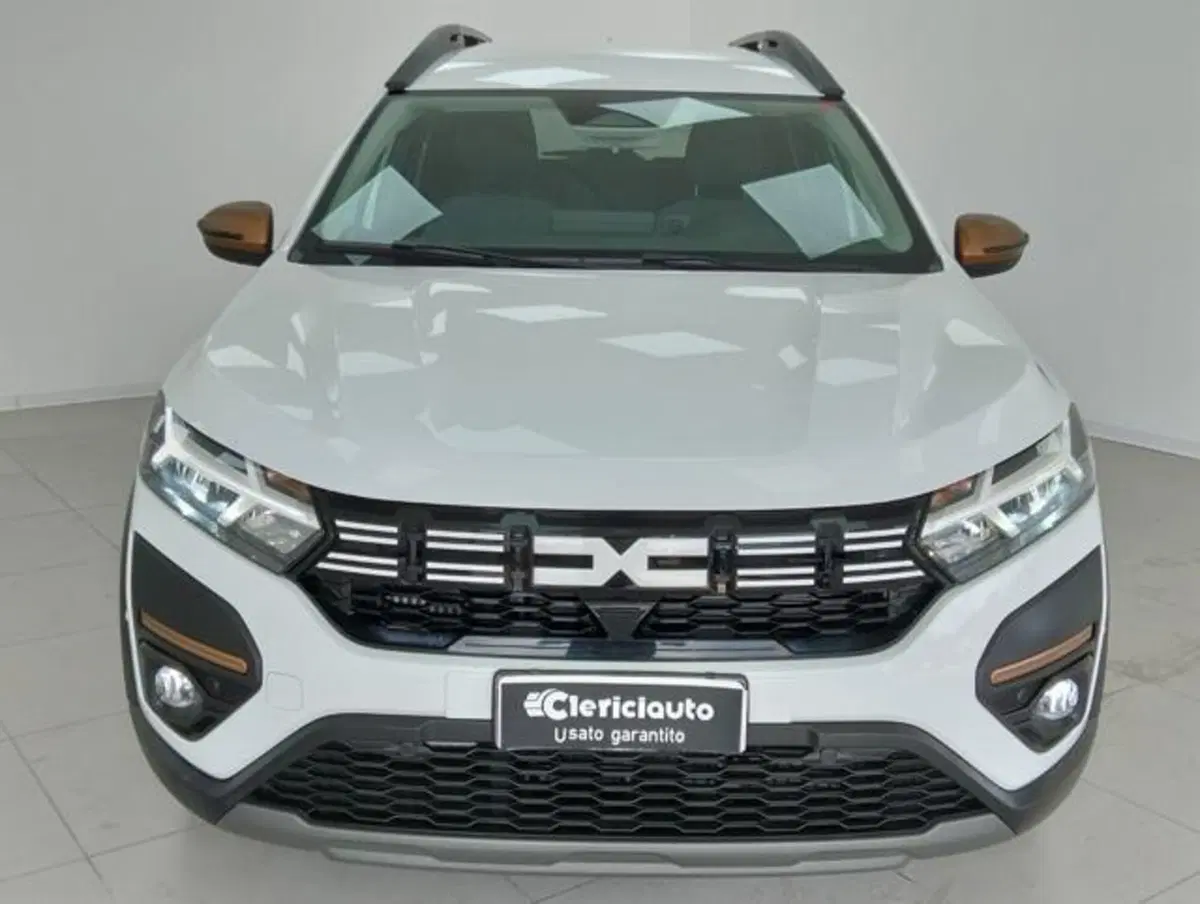 Dacia Jogger usata a Como (7)