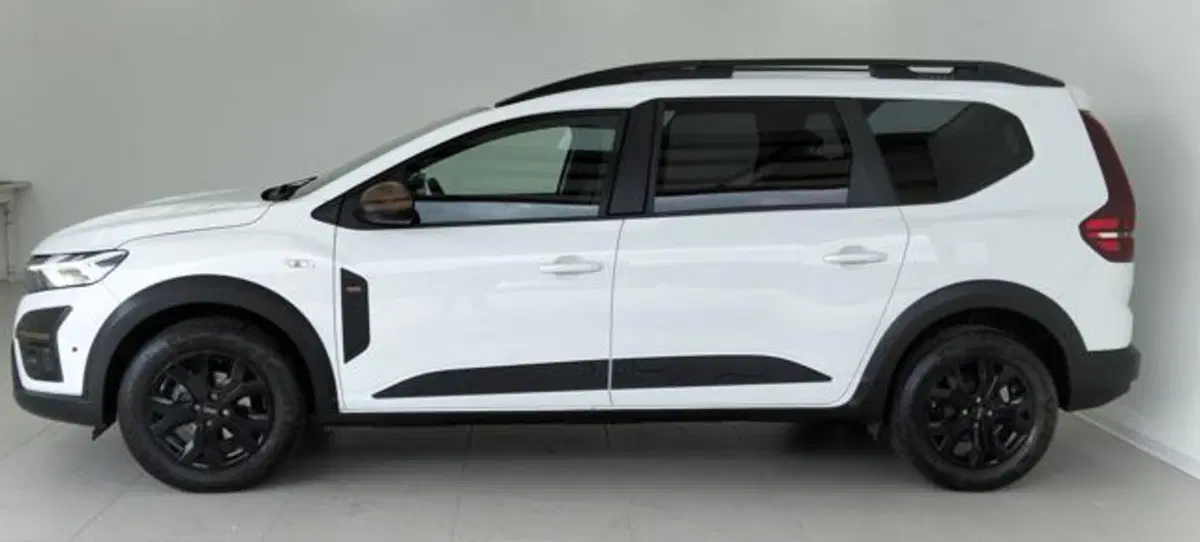 Dacia Jogger usata a Como (9)