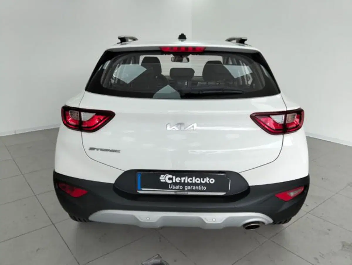 Kia Stonic usata a Como (7)