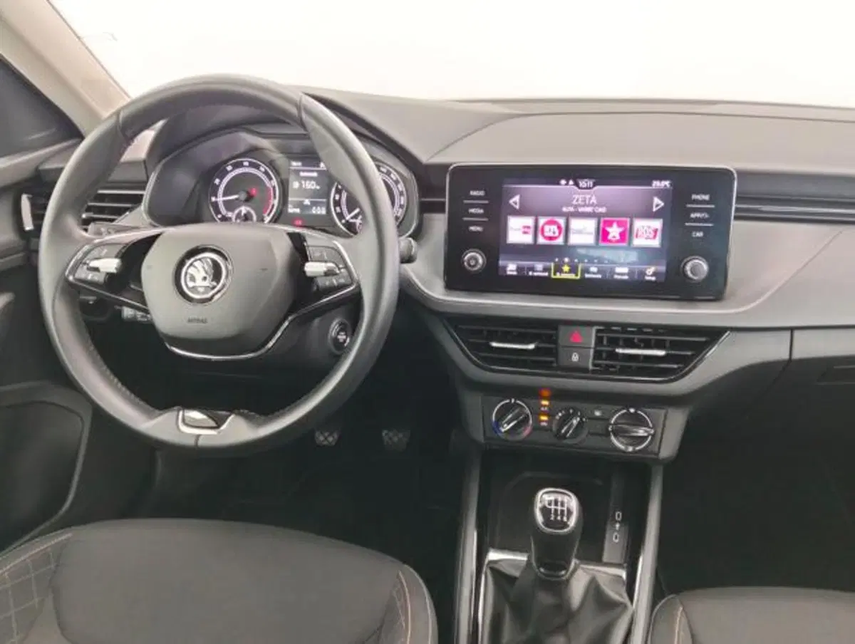Skoda Kamiq usata a Como (10)