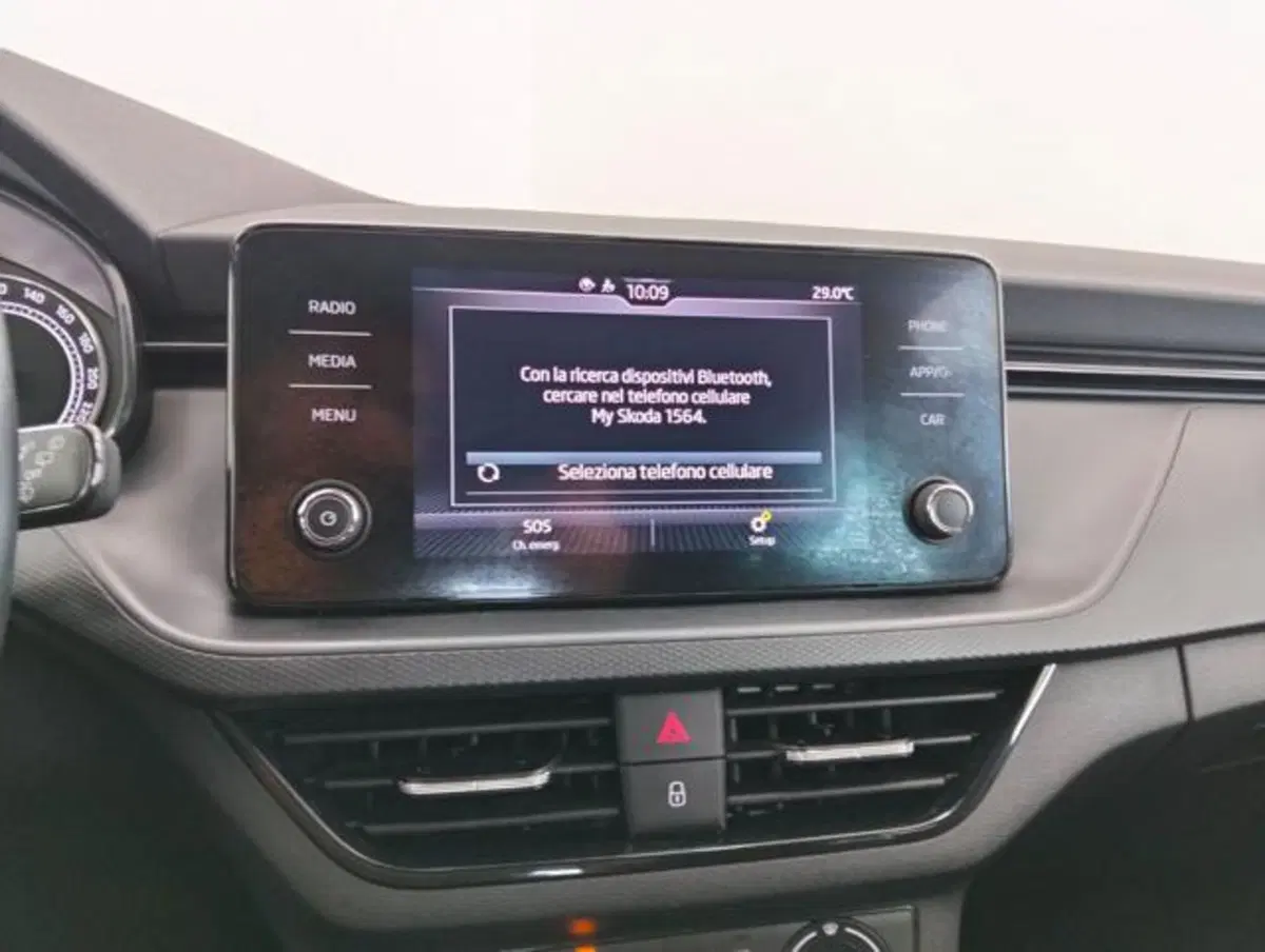 Skoda Kamiq usata a Como (15)