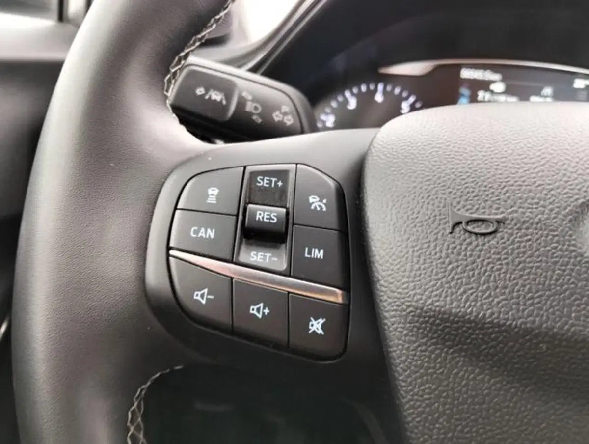 Ford Puma usata a Como (11)