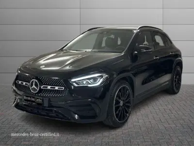 Mercedes-Benz GLA SUV 200 d Automatic Premium del 2023 usata a Manocalzati