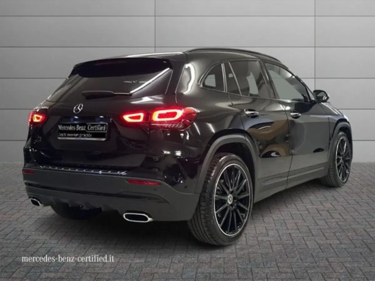 Mercedes-Benz GLA SUV usata a Avellino (2)