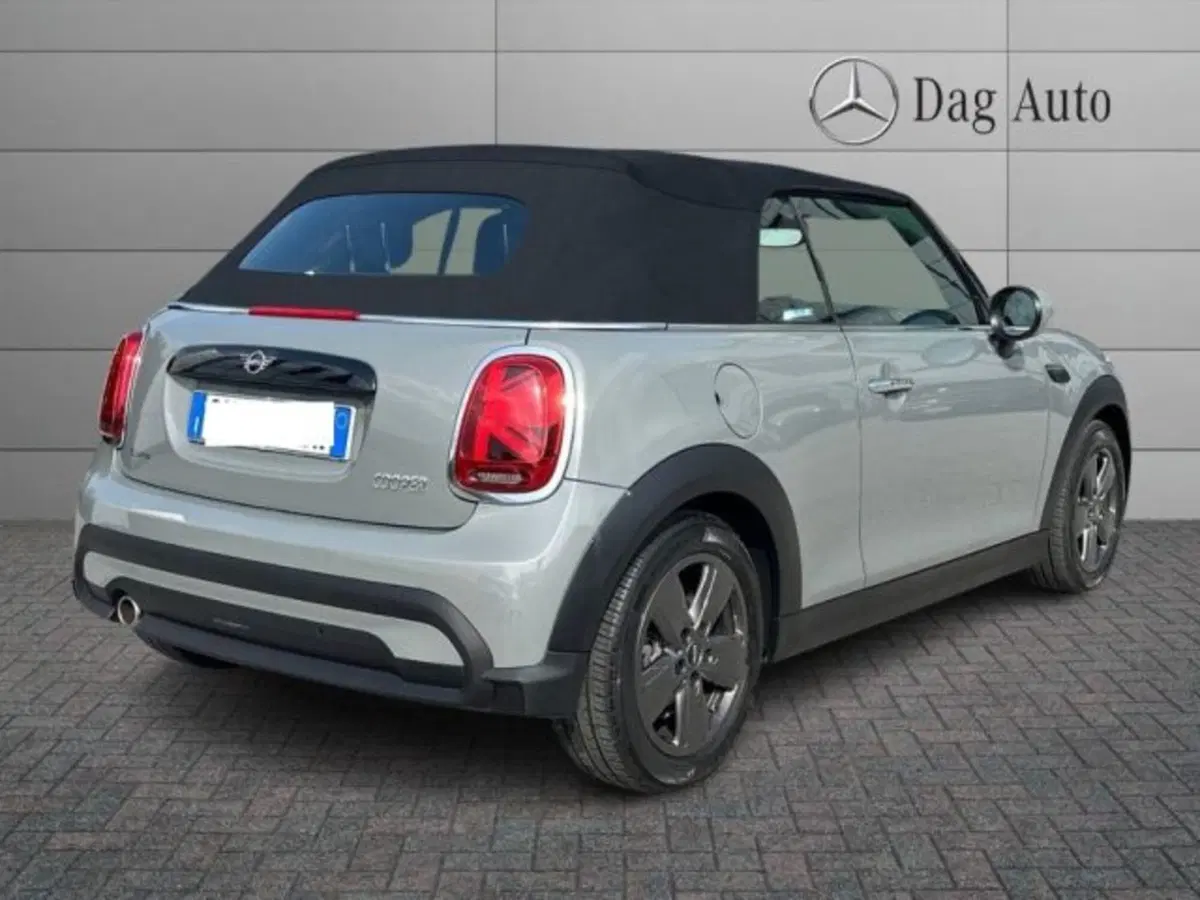 MINI Mini Cabrio usata a Avellino (2)