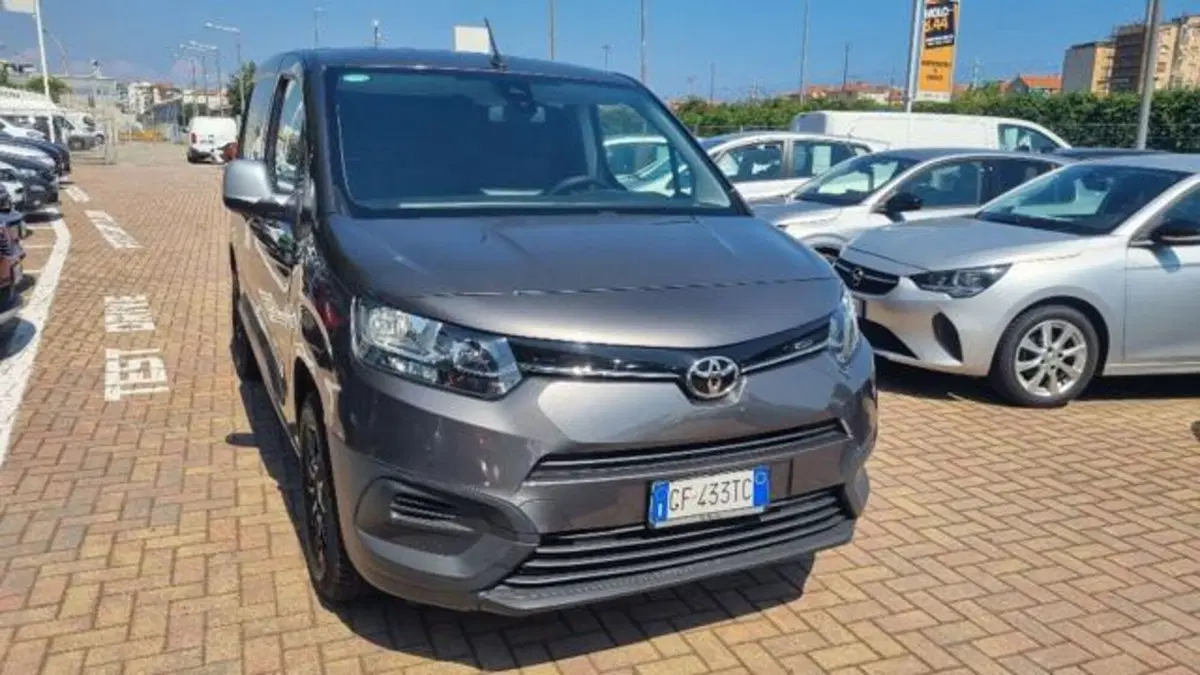 Toyota Proace City usata a Savona