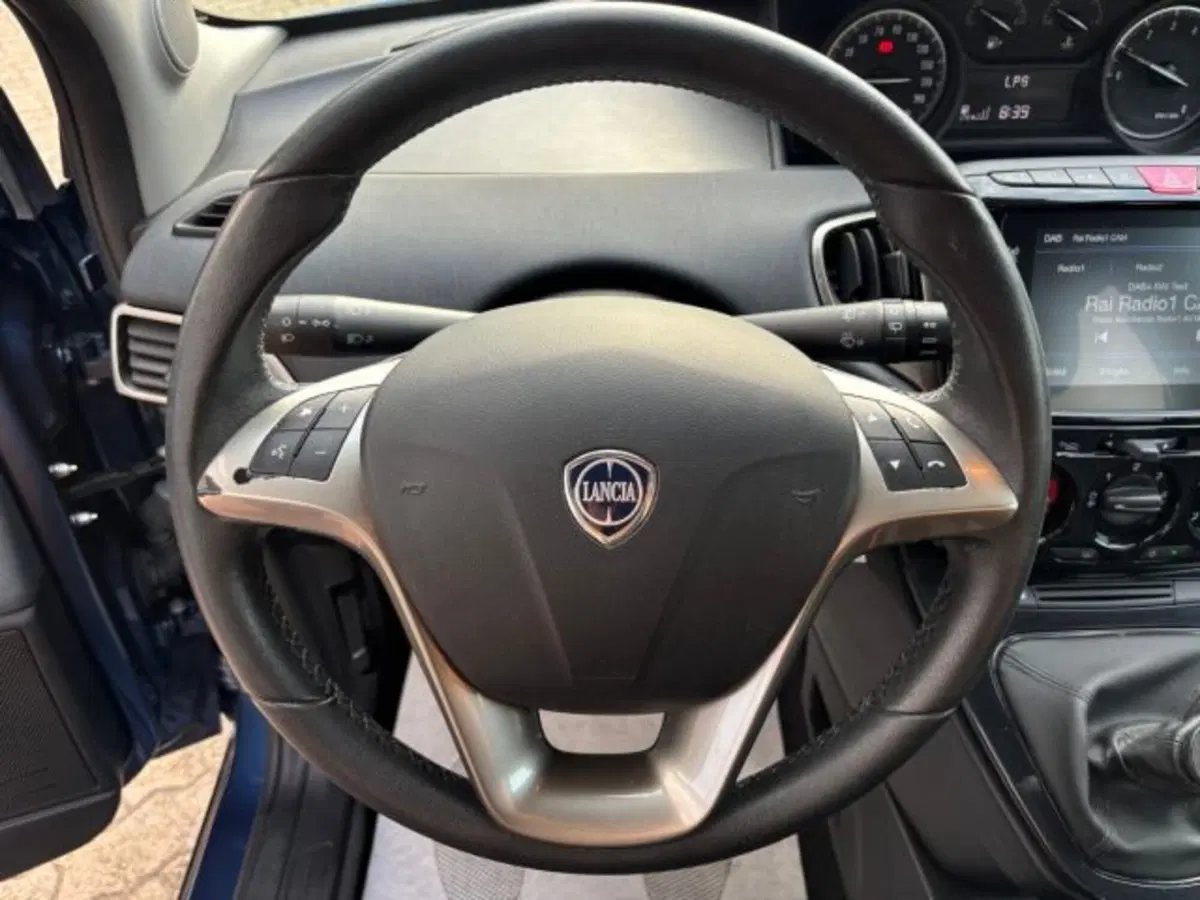 Lancia Ypsilon usata a Cuneo (12)