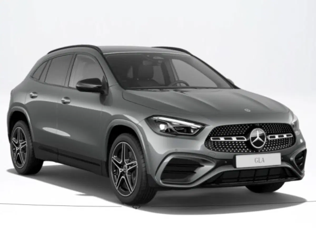 Mercedes-Benz GLA SUV nuova a Verona