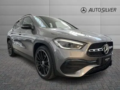 Mercedes-Benz GLA SUV 200 d Automatic 4Matic Premium del 2020 usata a Verona