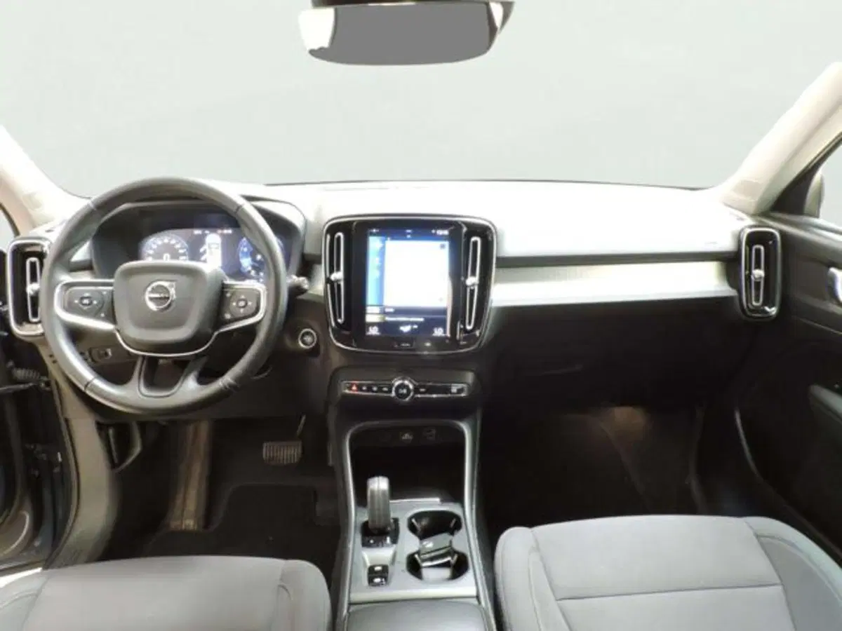 Volvo XC40 usata a Firenze (14)