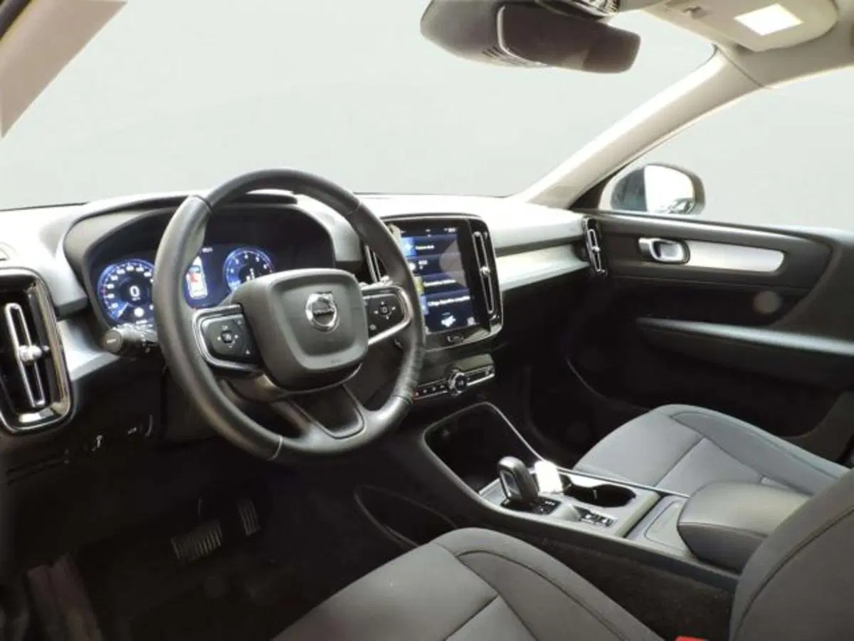 Volvo XC40 usata a Firenze (15)