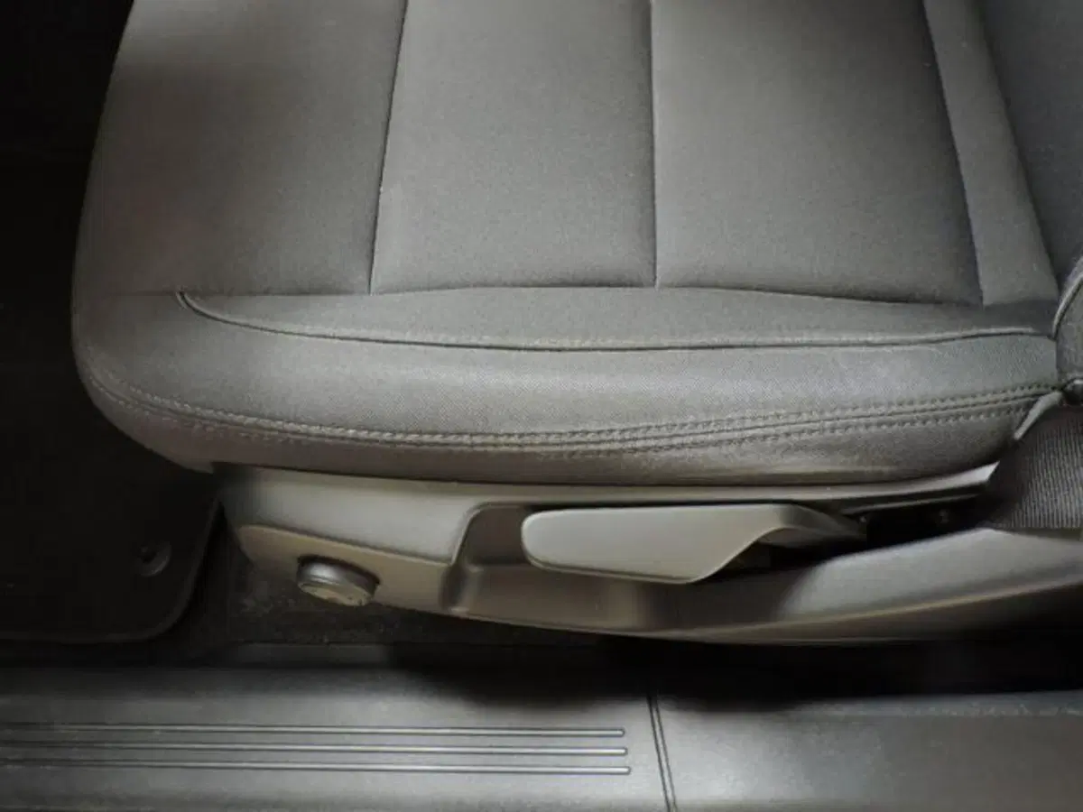 Volvo XC40 usata a Firenze (17)