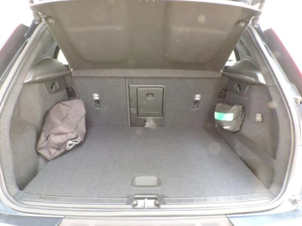 Volvo XC40 usata a Firenze (7)