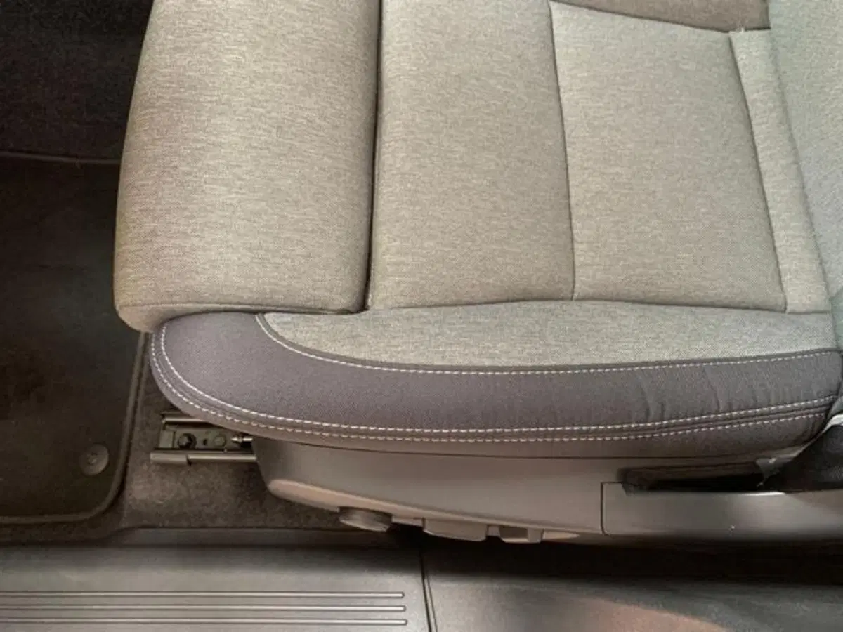 Volvo XC40 usata a Firenze (17)