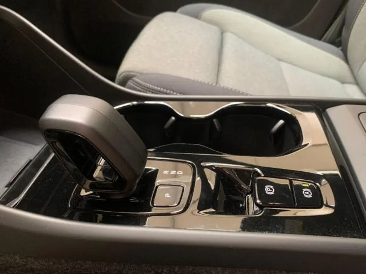 Volvo XC40 usata a Firenze (18)
