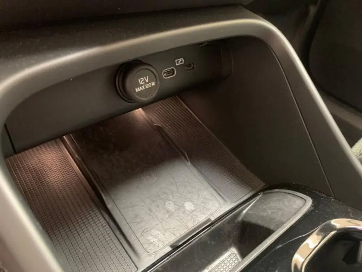 Volvo XC40 usata a Firenze (19)