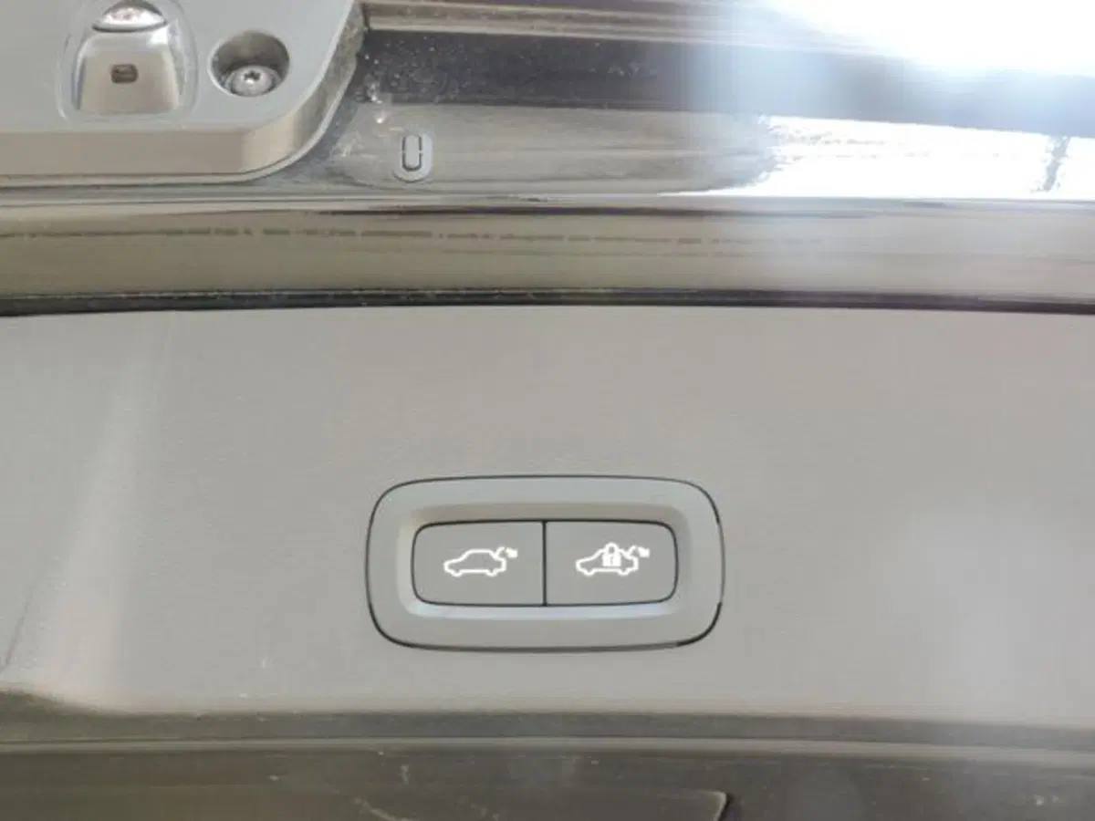 Volvo XC40 usata a Firenze (7)