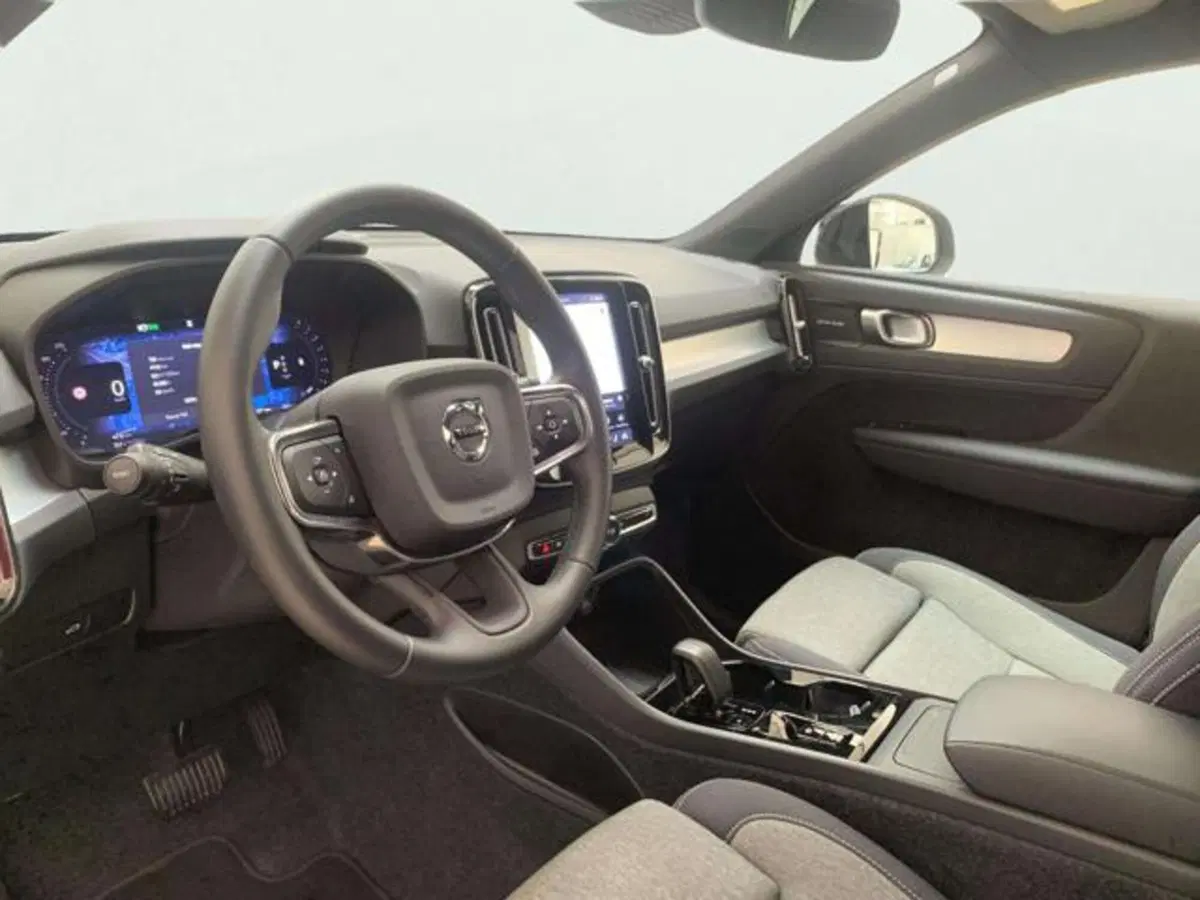 Volvo XC40 usata a Firenze (9)