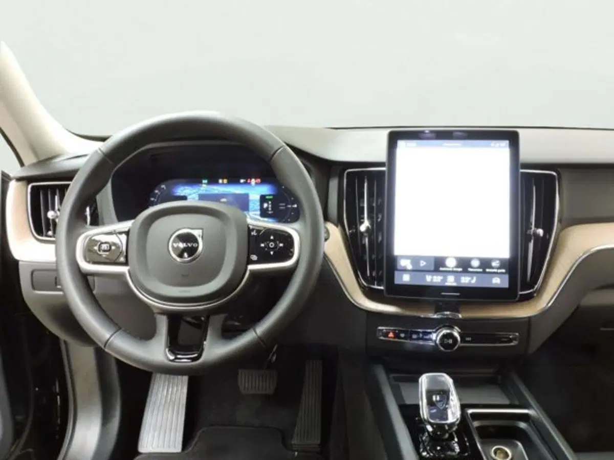 Volvo XC60 usata a Firenze (13)