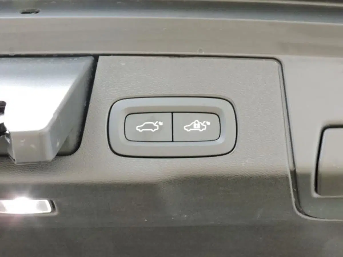 Volvo XC60 usata a Firenze (7)
