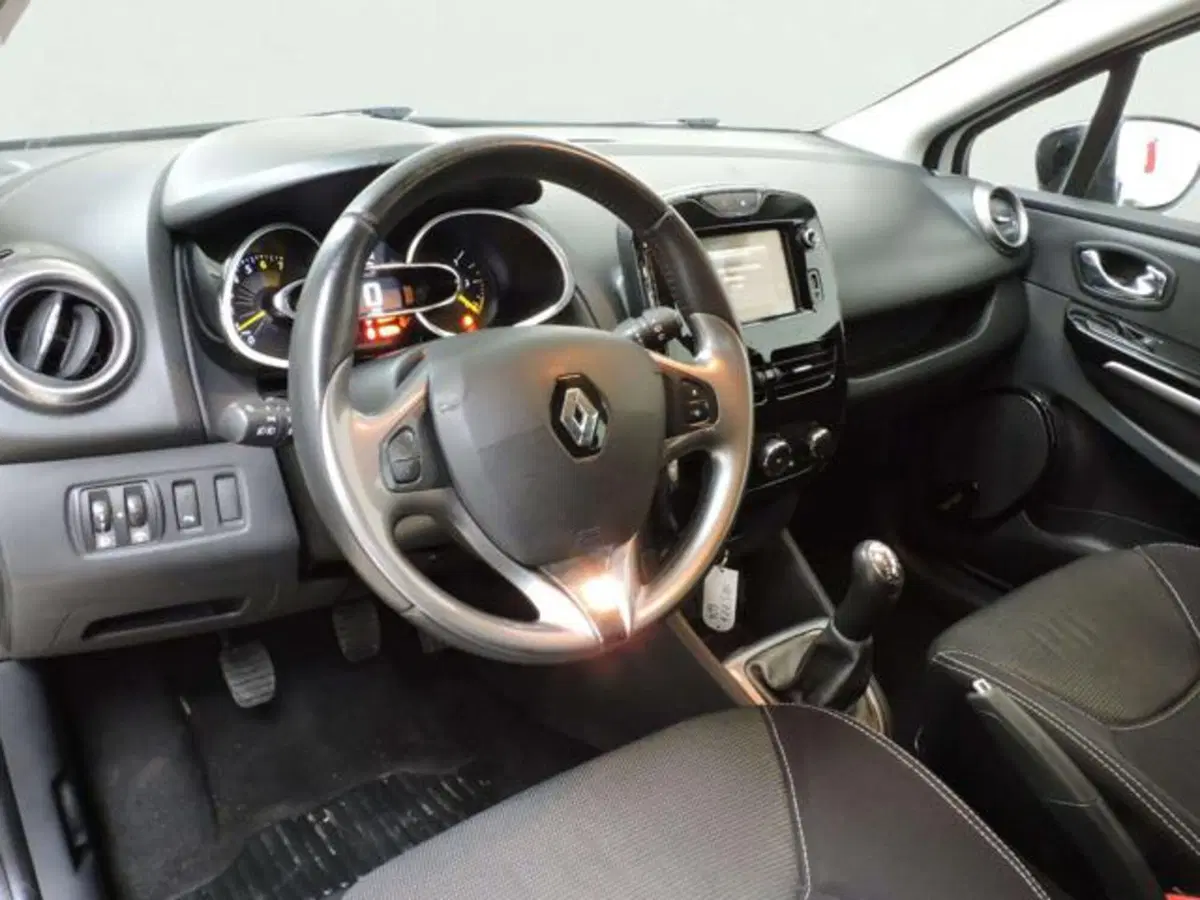 Renault Clio usata a Firenze (7)