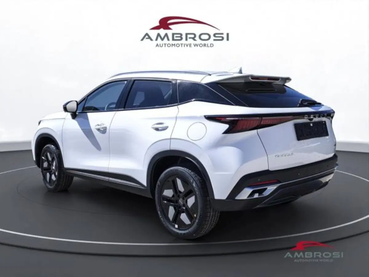Omoda Omoda 5 SHS-H nuova a Perugia (4)