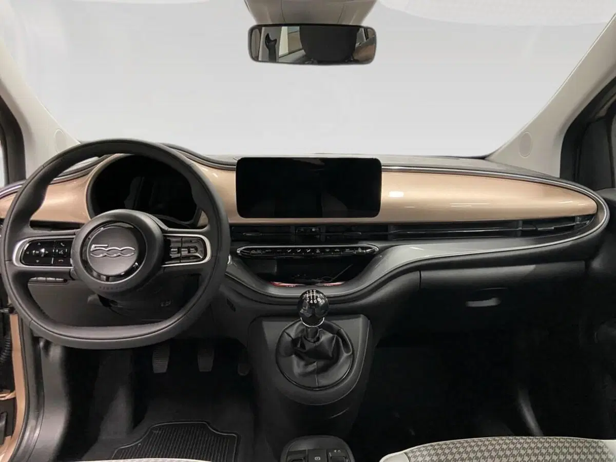 Fiat 500 nuova a Torino (6)