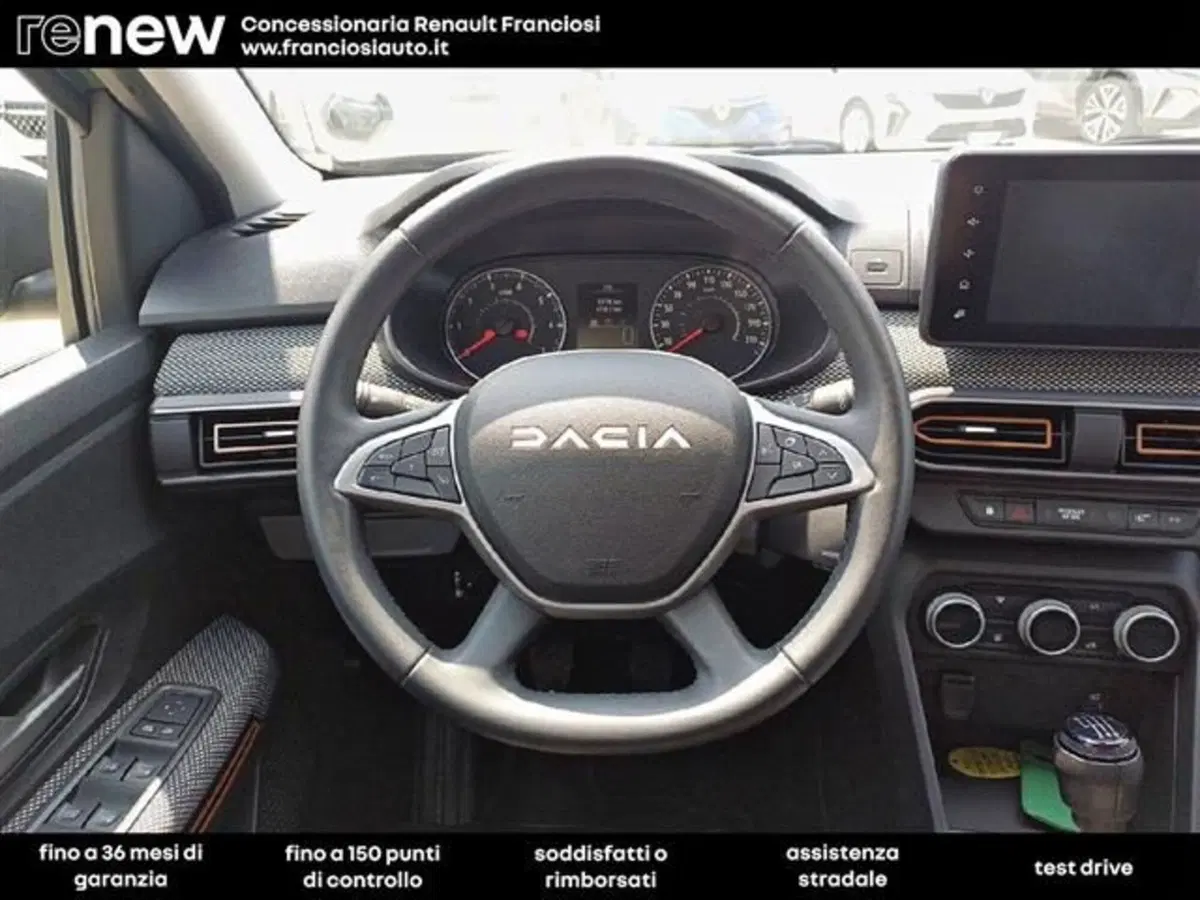 Dacia Sandero usata a Modena (8)
