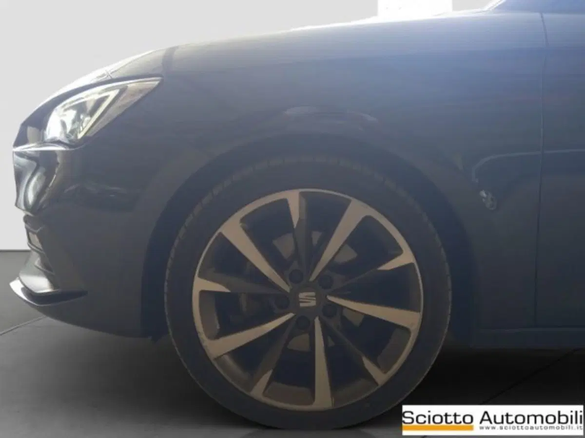 SEAT Leon usata a Messina (19)