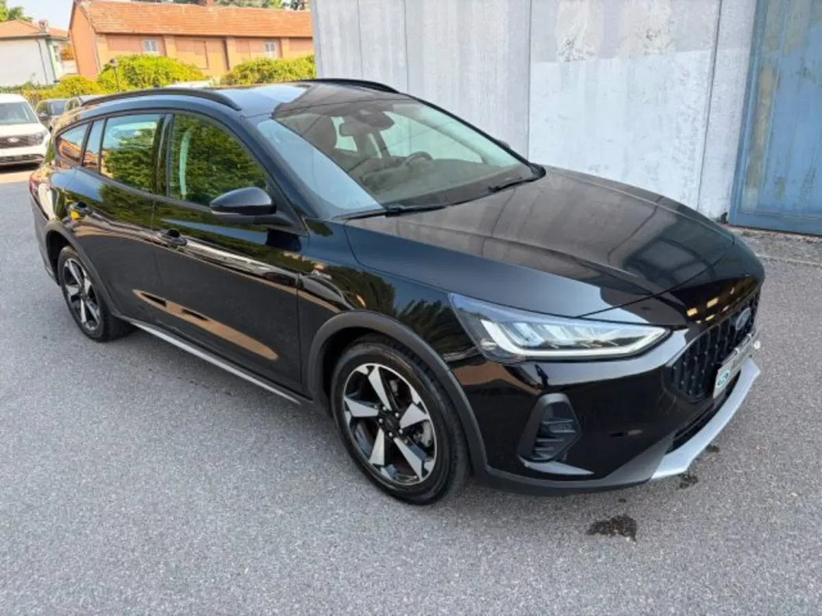 Ford Focus Station Wagon usata a Lodi (3)
