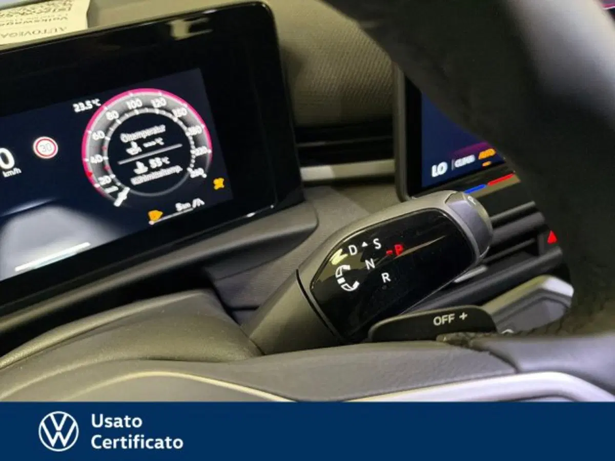 Volkswagen T-Roc usata a Vicenza (11)