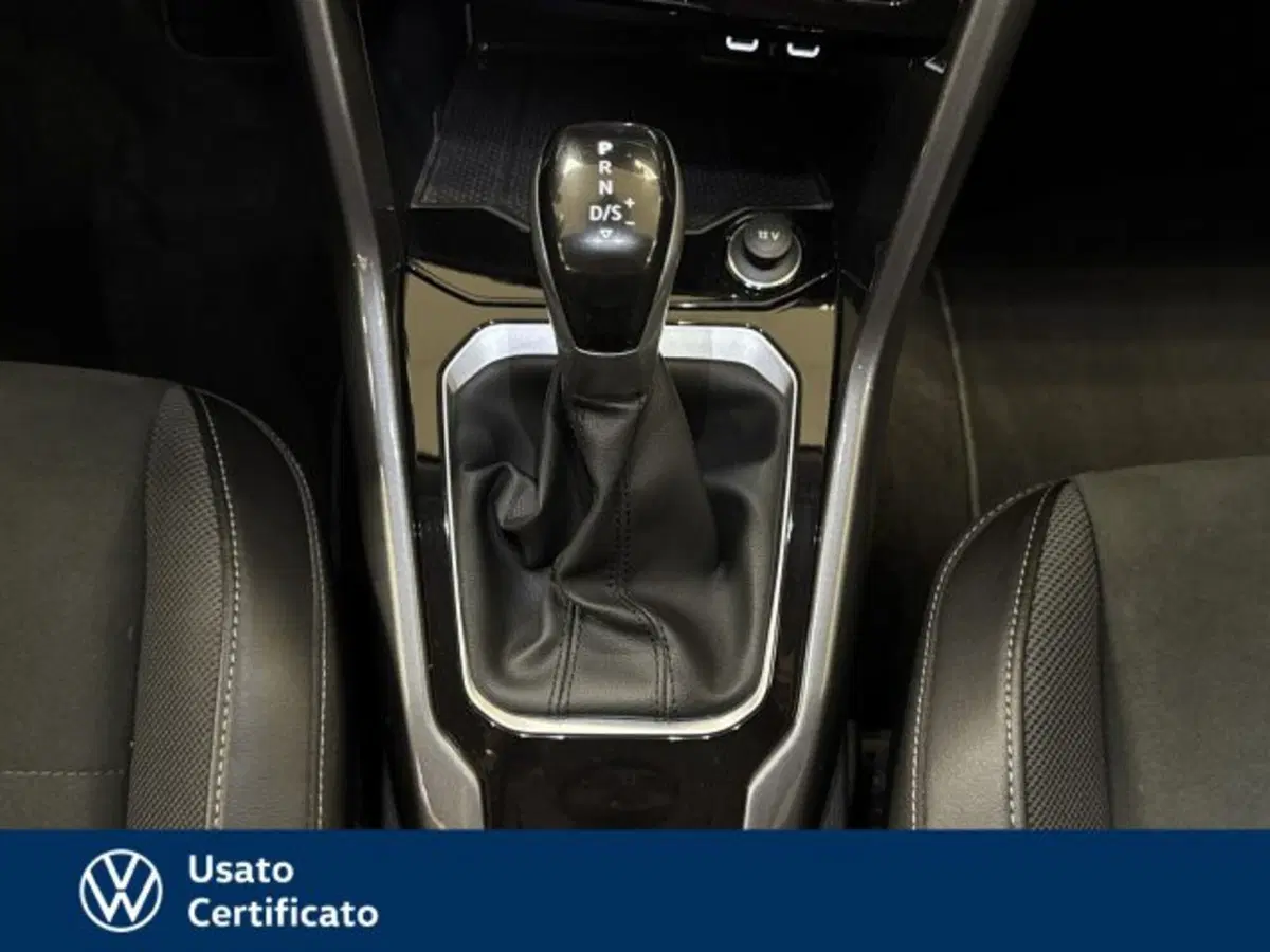 Volkswagen T-Roc usata a Vicenza (11)