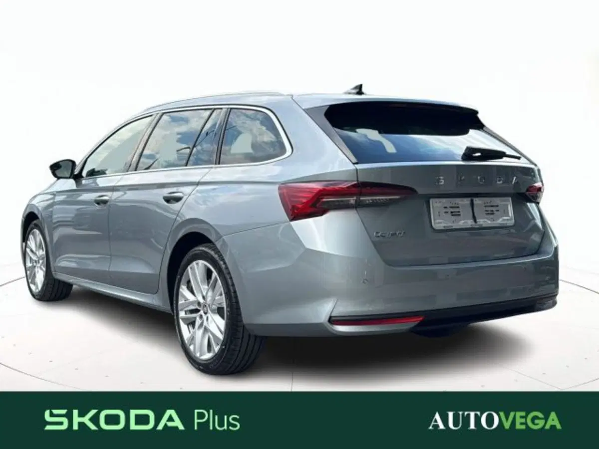 Skoda Octavia Station Wagon nuova a Vicenza (5)