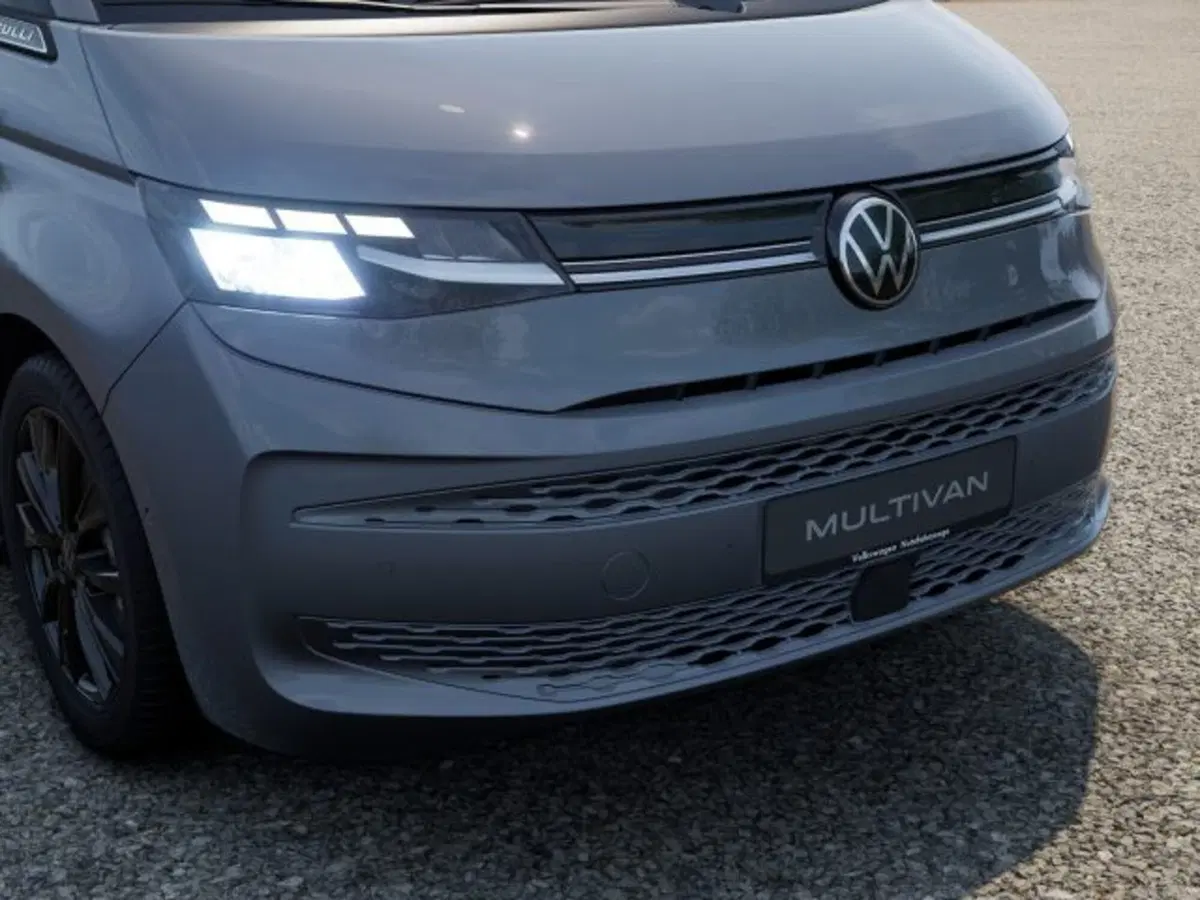 Volkswagen Multivan nuova a Vicenza (12)