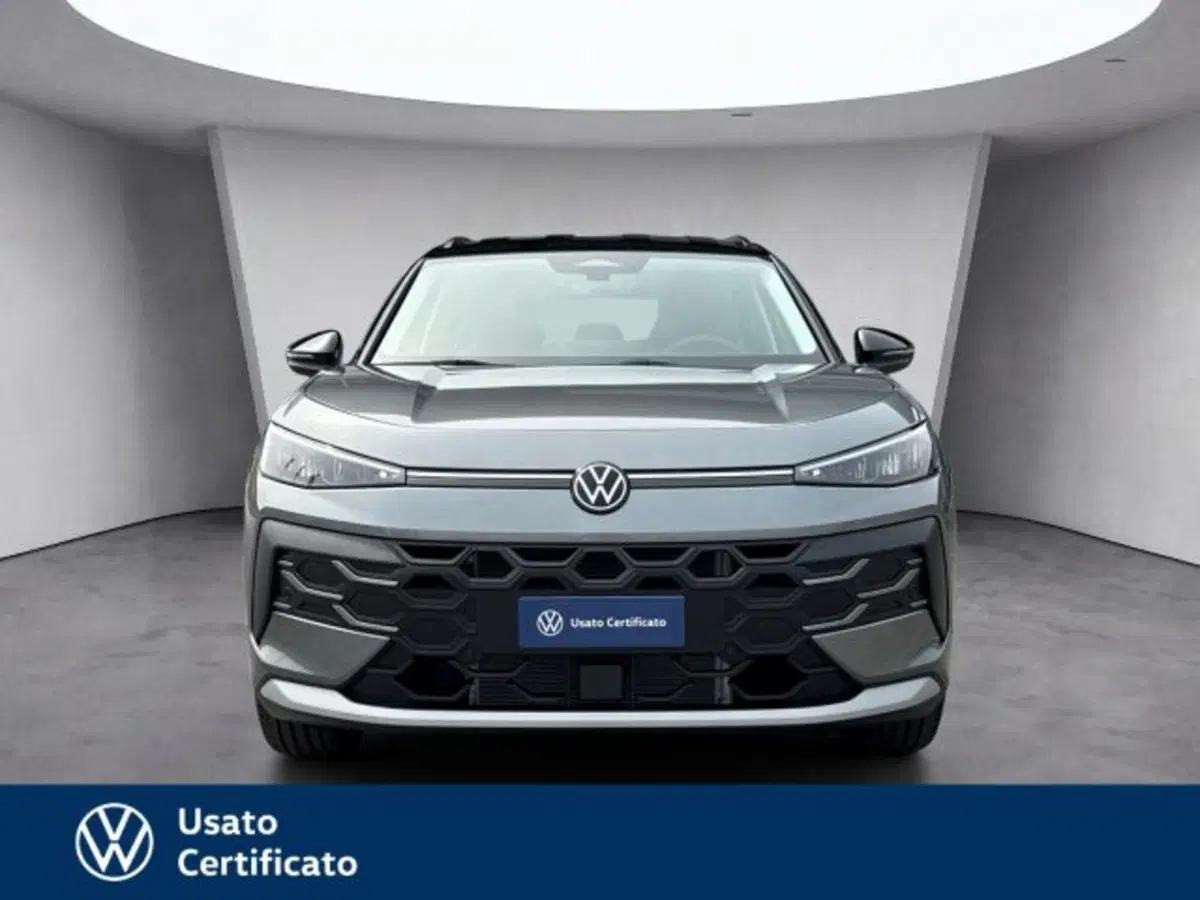 Volkswagen T-Roc nuova a Vicenza (2)