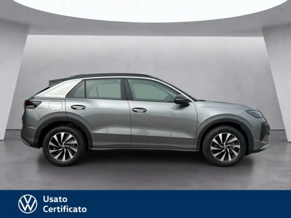 Volkswagen T-Roc nuova a Vicenza (3)