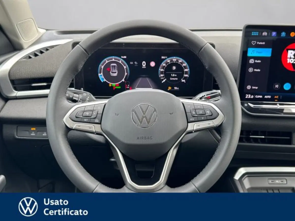 Volkswagen T-Roc nuova a Vicenza (9)