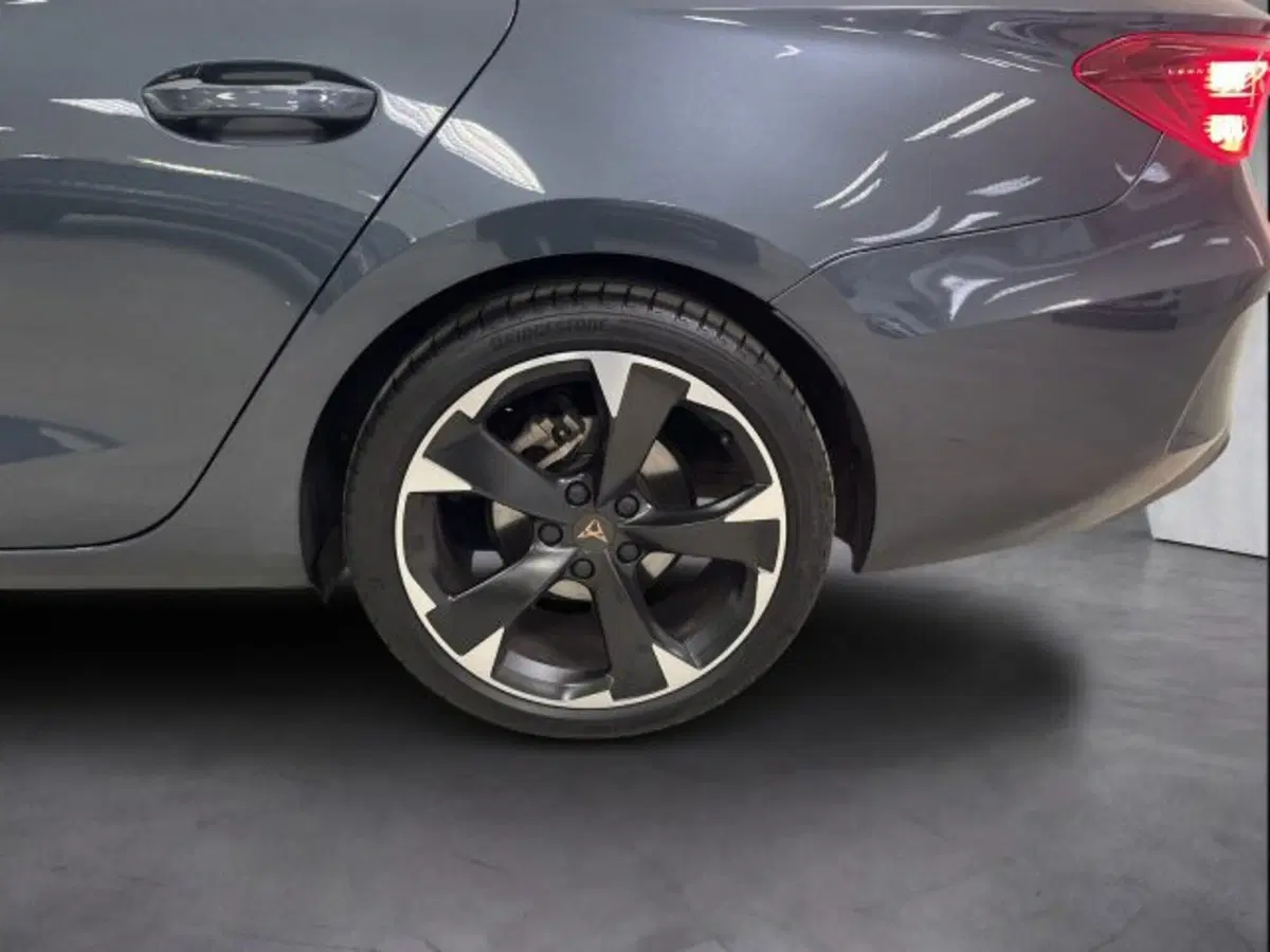 Cupra Leon Station Wagon usata a Vicenza (17)