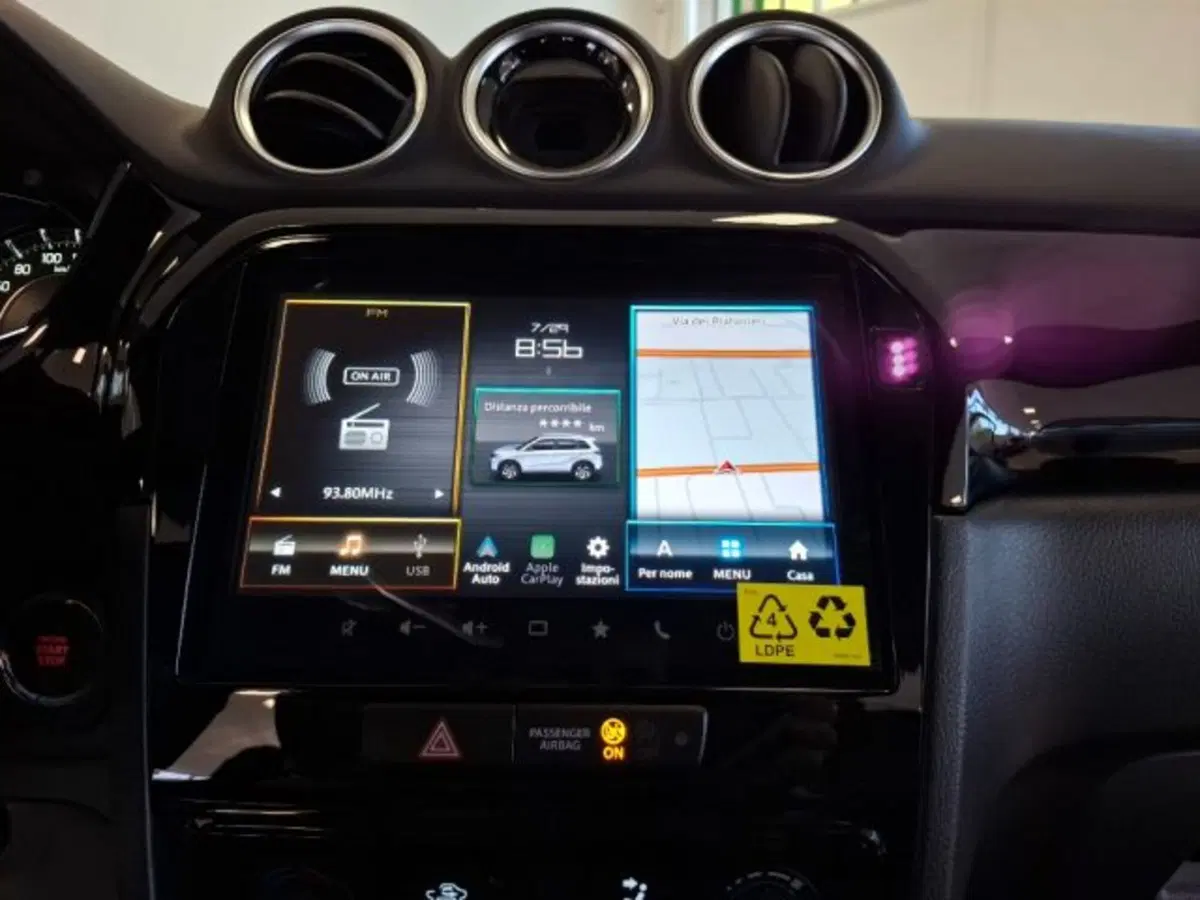 Suzuki Vitara nuova a Reggio Emilia (13)