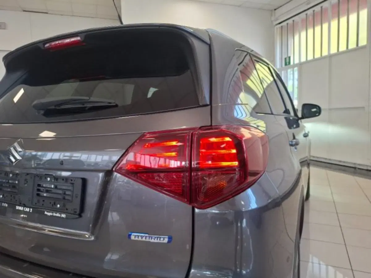 Suzuki Vitara nuova a Reggio Emilia (19)